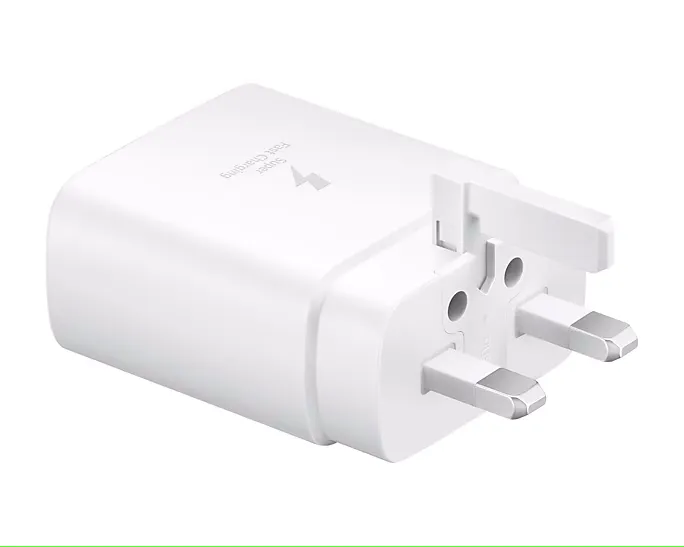 Mains Chargers Travel Adaptor (45W with USB type C Cable) image 3
