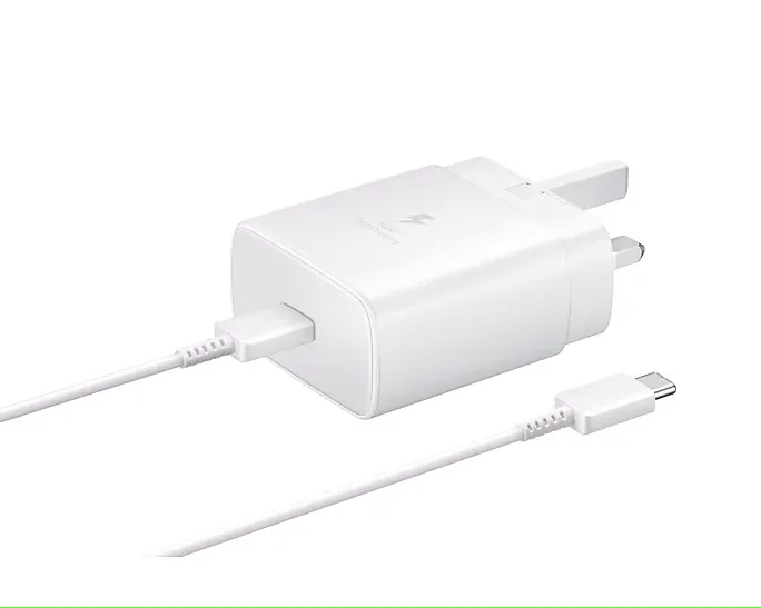 Mains Chargers Travel Adaptor (45W with USB type C Cable) image 6